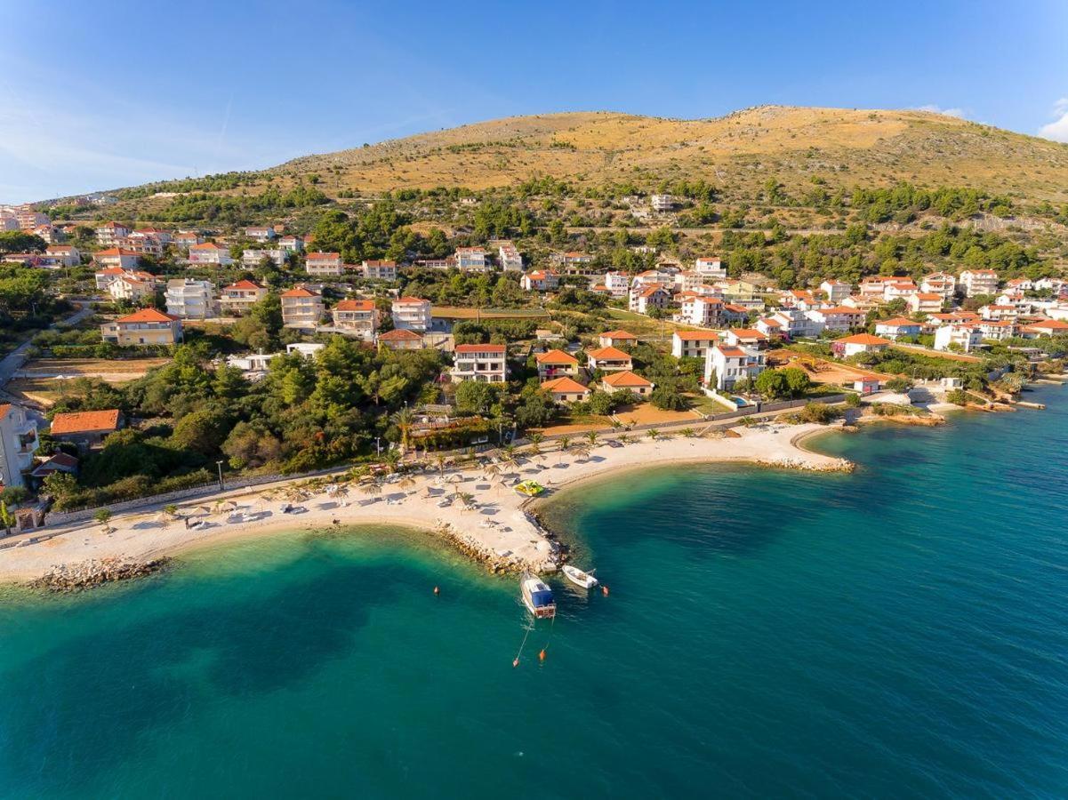 Lambrisa Apartment Trogir Exterior foto