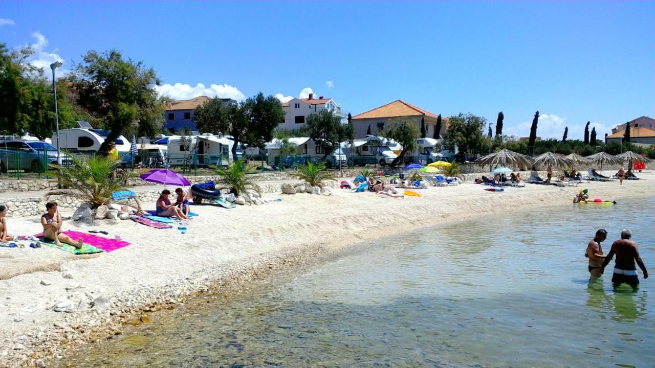 Lambrisa Apartment Trogir Exterior foto