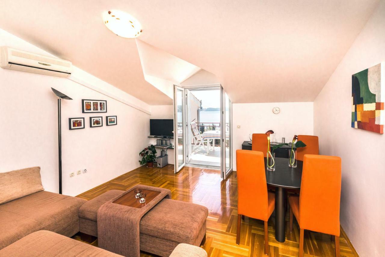 Lambrisa Apartment Trogir Exterior foto