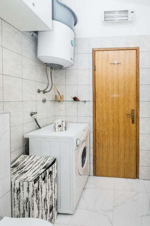 Lambrisa Apartment Trogir Exterior foto